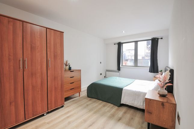 2 bed flat