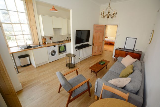 Brighton BN1 2 bed apartment for sale
