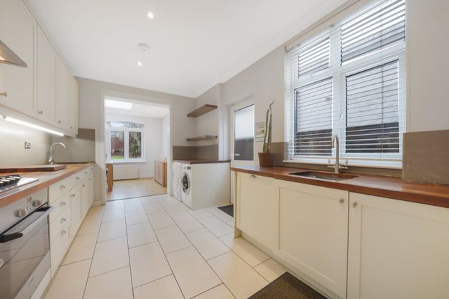 Chambers Lane, London, NW10 4 bed detached house for sale