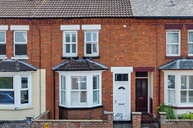 Pratt Road, Rushden NN10 3 bed terraced house for sale