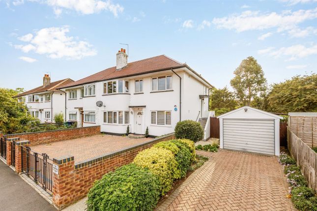 2 bedroom maisonette for sale