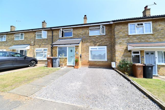 Elbow Lane, Stevenage 3 bed terraced house for sale