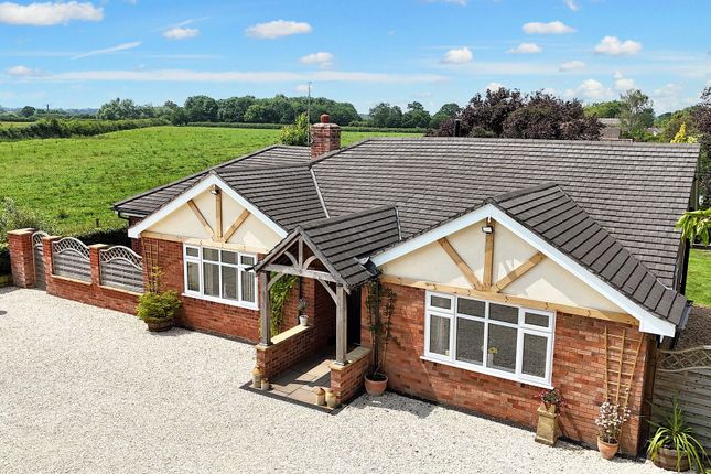 Broad Lane, Stapeley, CW5 3 bed detached bungalow for sale