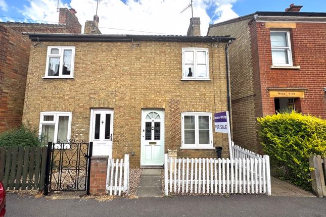Duke Street, Aspley Guise MK17 2 bed semi