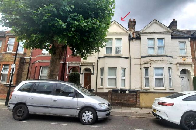 3 bed terraced house