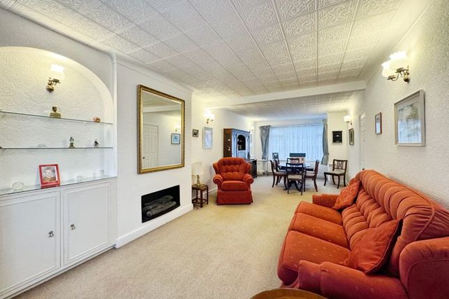 4 bed semi-detached house