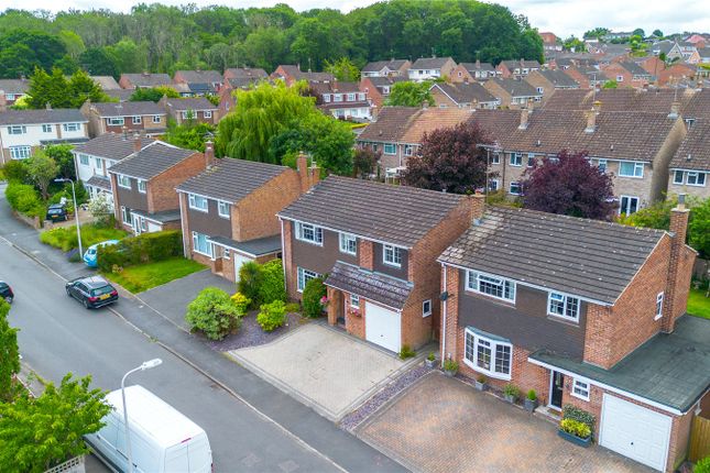 New Road, Newbury, Berkshire, RG14 5 bed detached house for sale