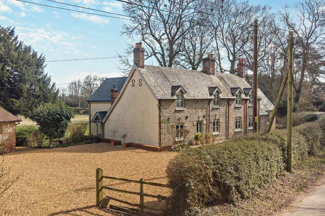Tangley, Andover, Hampshire 4 bed detached house for sale