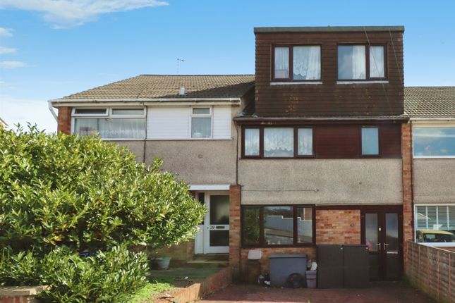 4 bed terraced house