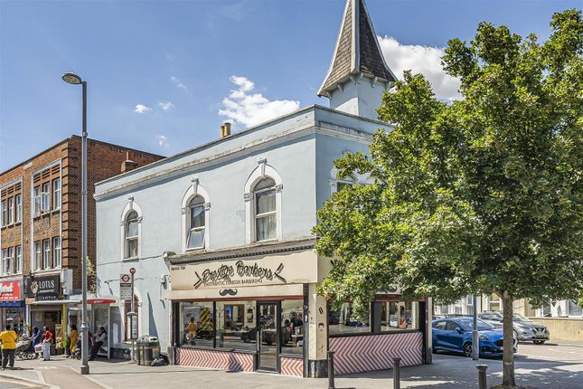 3 bedroom flat for sale