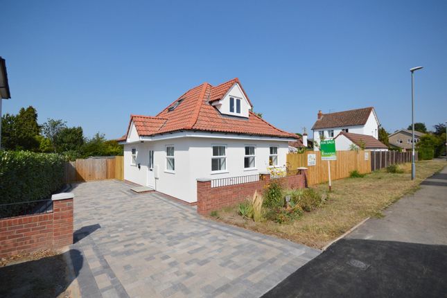 2 bedroom detached bungalow for sale