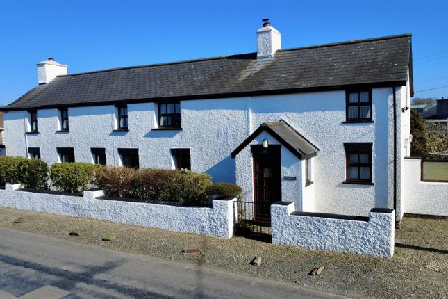 Ffosyffin, Aberaeron 5 bed house for sale