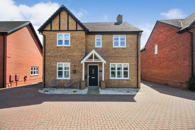 4 bed detached house