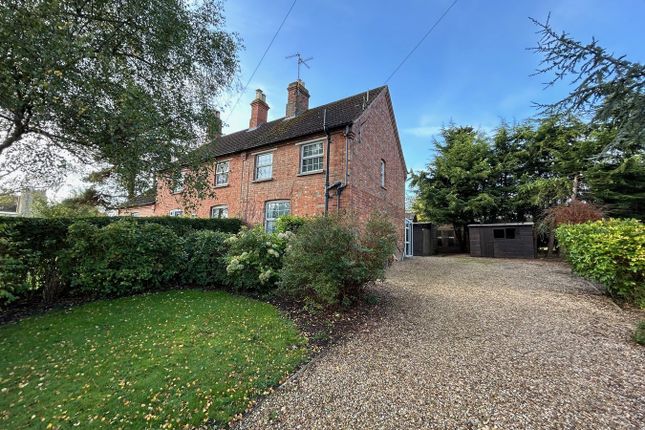 2 bedroom semi-detached house for sale