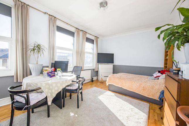 2 bed flat