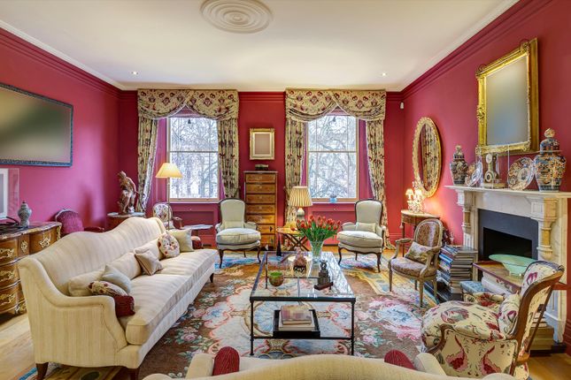4 bedroom flat for sale