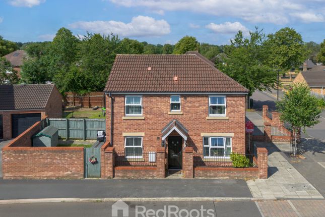 Doncaster, South Yorkshire DN5 3 bed semi