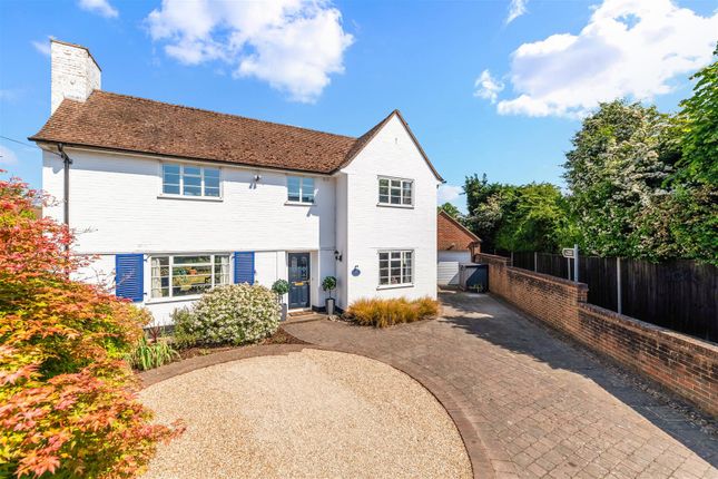 Avenue Road, Epsom 4 bed detached house for sale