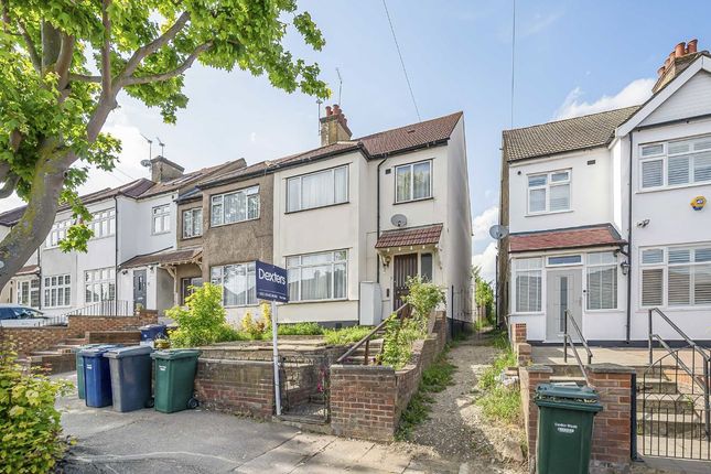 Park Road, London NW4 3 bed end of terrace house for sale