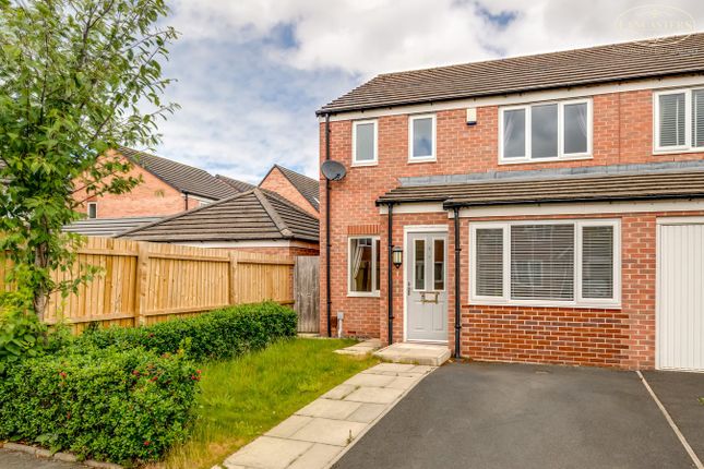 4 bedroom semi-detached house for sale