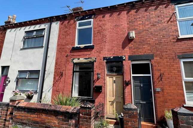 Oxford Street, Leigh 2 bed terraced house for sale