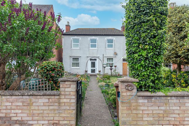 Happy Land North, Worcester 3 bed house for sale