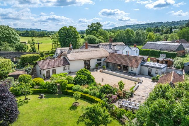 Culmstock, Cullompton, Devon, EX15 5 bed semi