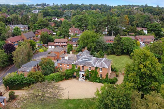 6 bedroom detached house for sale