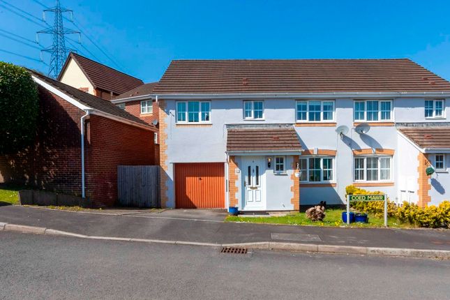 4 bedroom semi-detached house for sale