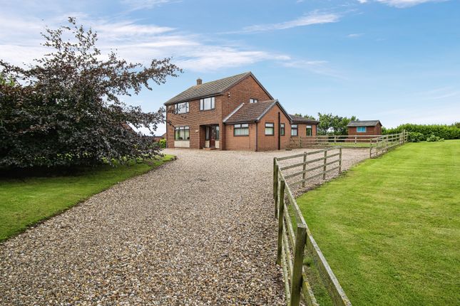 Marsh Lane, Hull HU12 5 bed detached house for sale