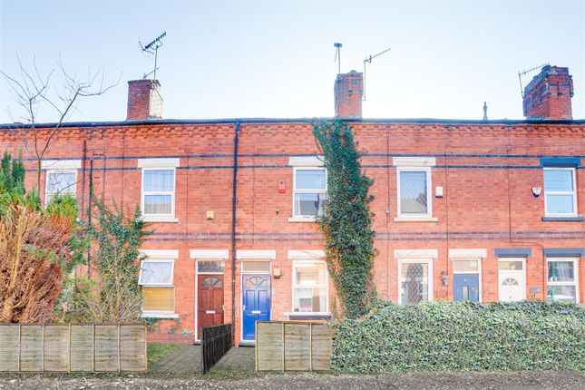 Wilton Terrace, Nottingham NG6 3 bed terraced house for sale