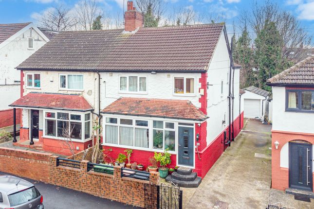 5 bedroom semi-detached house for sale