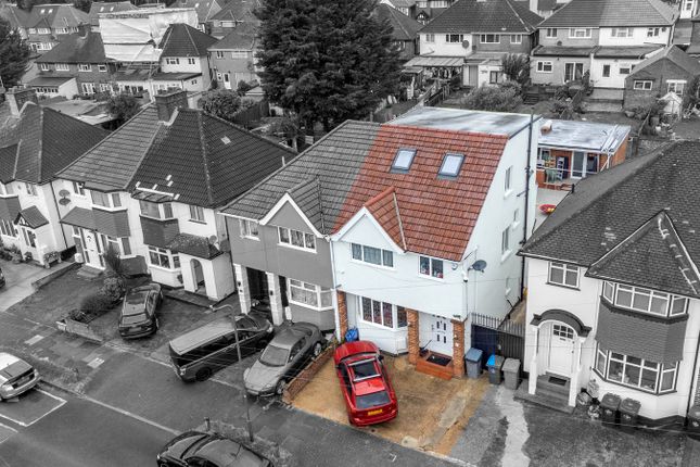 5 bedroom semi-detached house for sale