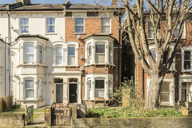 York Grove, London SE15 1 bed flat for sale