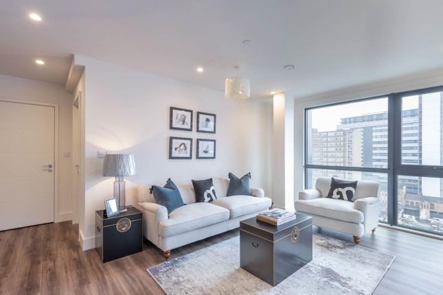 2 bed flat