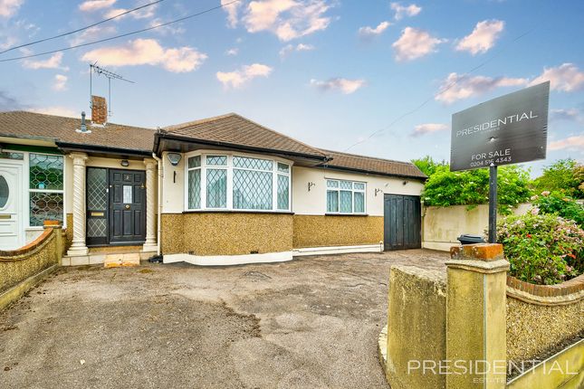 Clayhall IG5 3 bed bungalow for sale