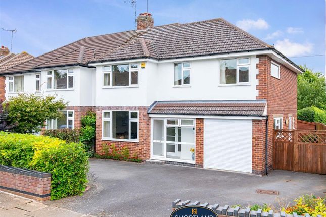 Merynton Avenue, Coventry CV4 4 bed semi