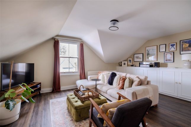 Babington Road, London SW16 1 bed apartment for sale