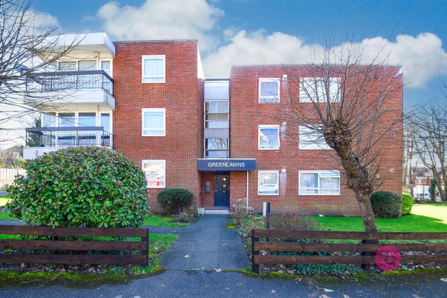 Hendon Lane, London 2 bed flat for sale