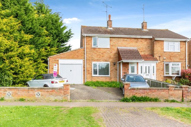 2 bedroom semi-detached house for sale