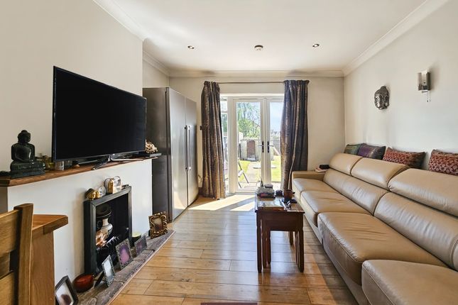 Torbay Road, Rayners Lane HA2 3 bed semi