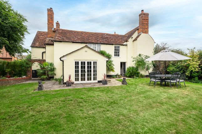 Ampthill Road, Shefford... 4 bed detached house for sale
