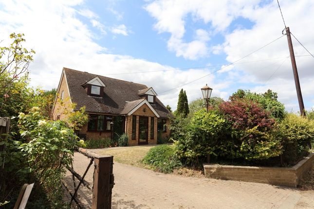 Brakefield Road, Gravesend 3 bed detached house for sale