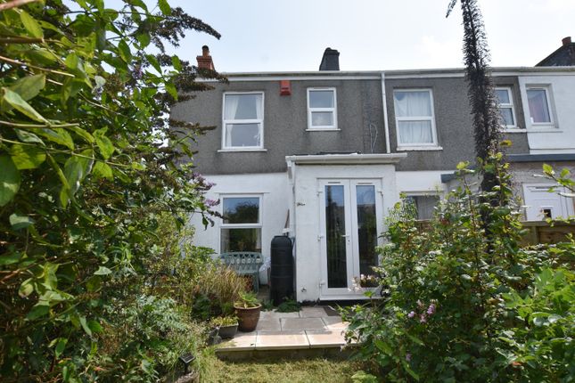 Carn View Terrace, Redruth, Cornwall... 3 bed end of terrace house for sale