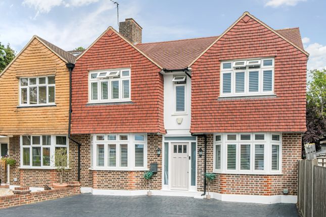 5 bedroom semi-detached house for sale