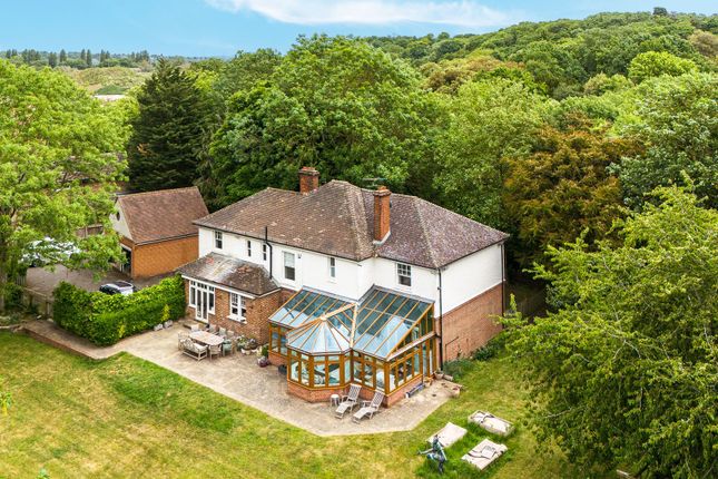 Manor Road, Bexley DA5 5 bed detached house for sale
