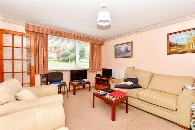 3 bed detached house