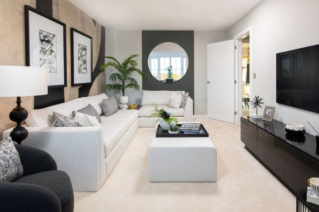3 bed detached house