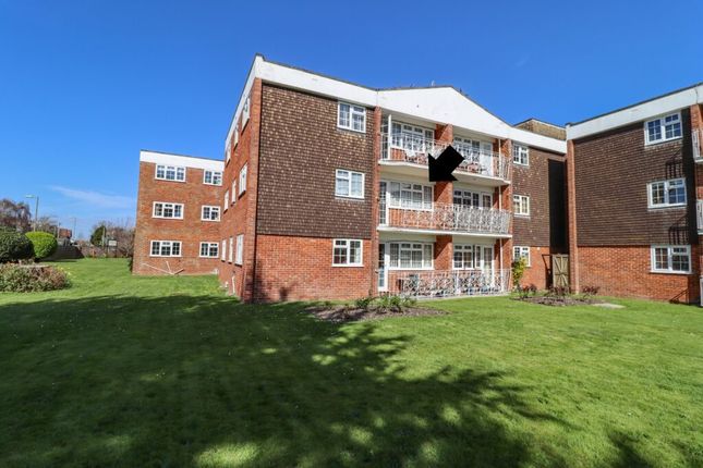 Mark Anthony Court, Hayling Island 2 bed flat for sale