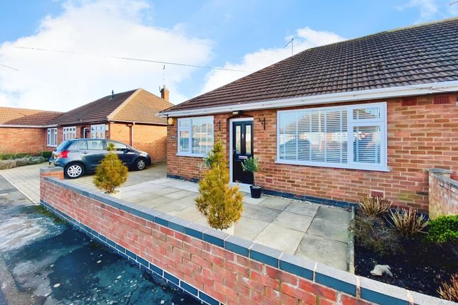 2 bedroom semi-detached bungalow for sale